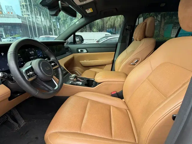 Li Auto ONE — Фото автомобиля 3