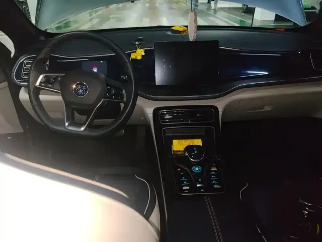 BYD Qin PLUS 2021 DM-i 55KM Flagship — Фото автомобиля 5