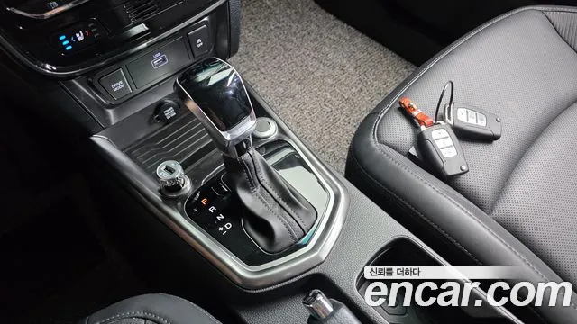 KG_Mobility_Ssangyong TIBOLI Very New Tivoli Бензин 1.5 2WD — Фото автомобиля 2
