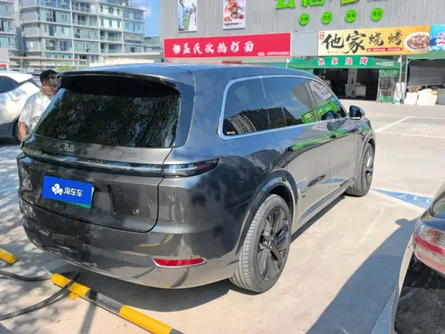 Li Auto L9 — Фото автомобиля 3