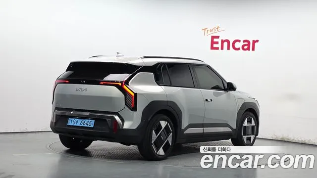 Kia EV3 — Фото автомобиля 2