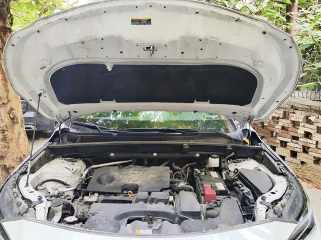 Toyota Harrier — Фото автомобиля 3