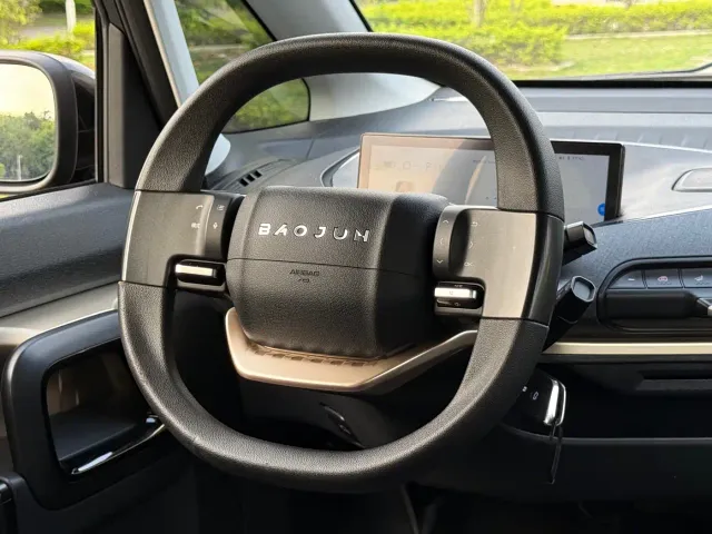 Baojun KiWi EV — Фото автомобиля 7