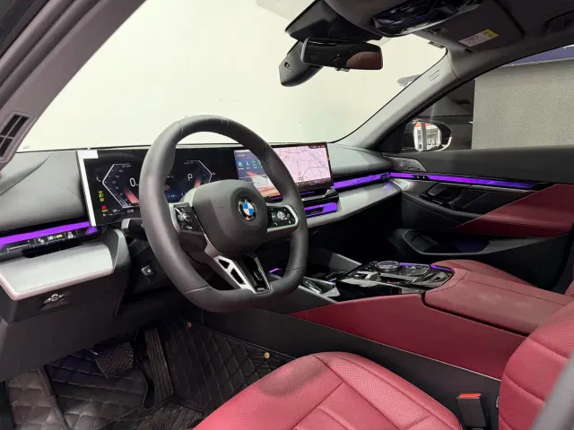 BMW 5 Series — Фото автомобиля 10