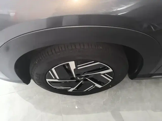 Wuling Starlight S — Фото автомобиля 22