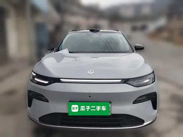 Leapmotor C11 — Фото автомобиля 2