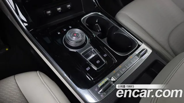 Kia Canival Carnival 4 поколение Дизель 9 мест Noblesse — Фото автомобиля 9