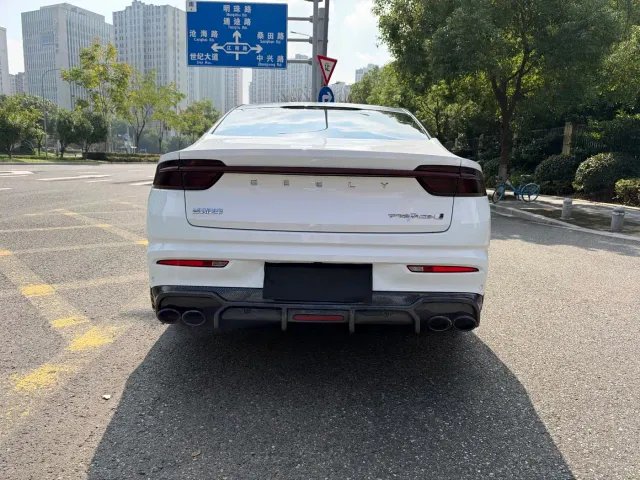 Geely Xingrui — Фото автомобиля 11