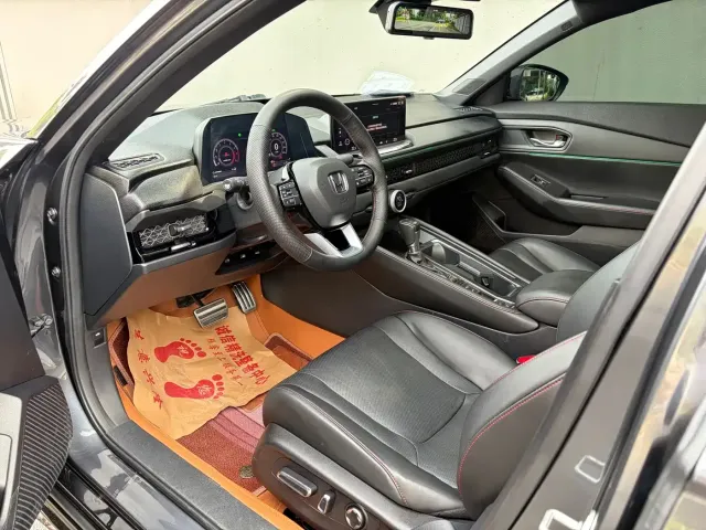Honda Accord — Фото автомобиля 8