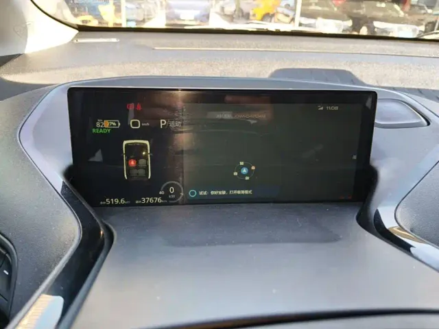 Baojun KiWi EV — Фото автомобиля 11