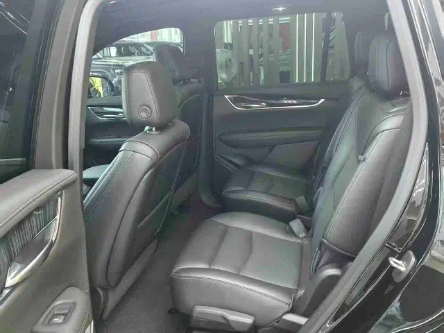 Cadillac XT6 — Фото автомобиля 14