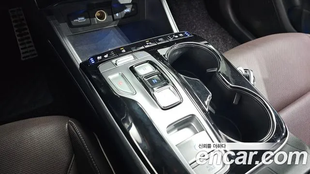Hyundai Tucson NX4 — Фото автомобиля 12
