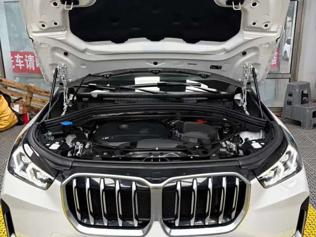 BMW X1 — Фото автомобиля 9