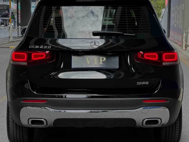 Mercedes-Benz Mercedes-Benz GLB 2023 GLB 220 Style — Фото автомобиля 5