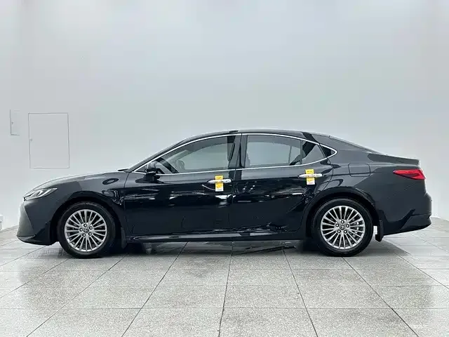 Toyota Camry — Фото автомобиля 8