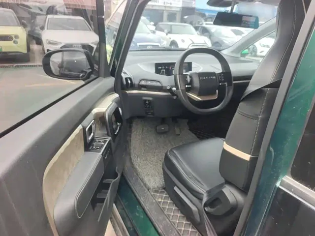 Baojun Baojun KiWi EV 2021 Artist NMC — Фото автомобиля 15