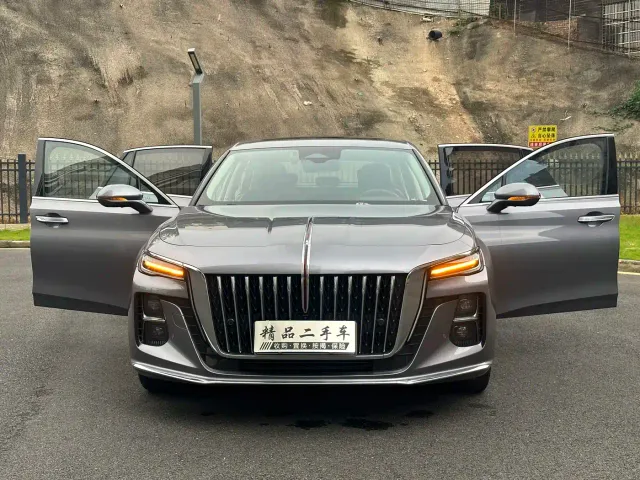 Hongqi H5 — Фото автомобиля 5