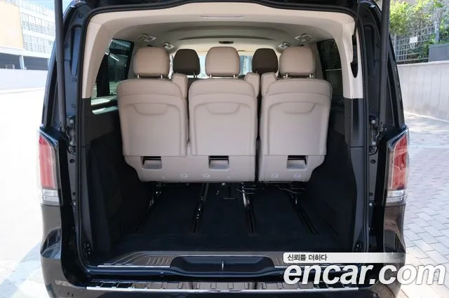 Mercedes-Benz V-Class — Фото автомобиля 7