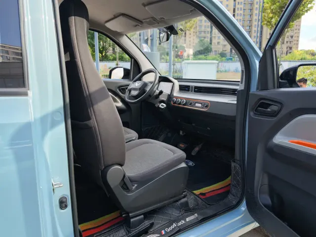 Wuling Hongguang Mini EV — Фото автомобиля 14