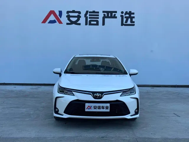 Toyota Corolla — Фото автомобиля 2