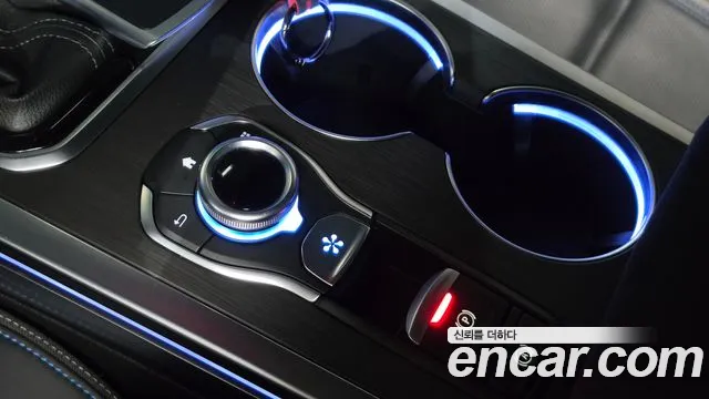 Renault Korea SM6 — Фото автомобиля 28