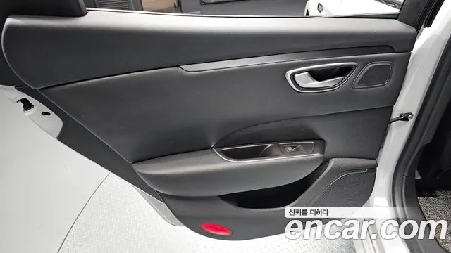 Renault Korea SM6 — Фото автомобиля 14