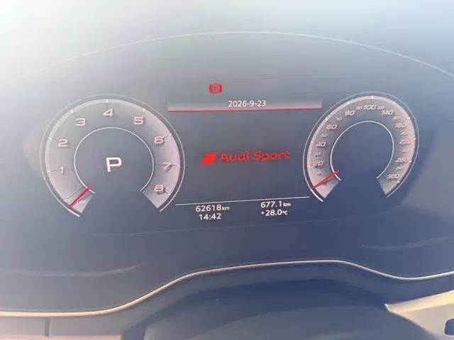 Audi A4L — Фото автомобиля 10