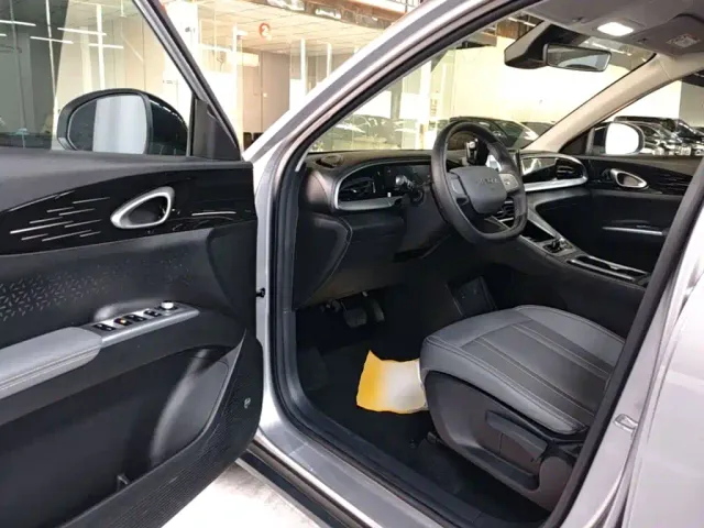 Geely Starry Wish — Фото автомобиля 15