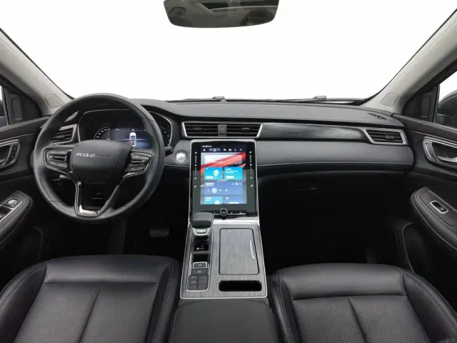 Roewe RX5 — Фото автомобиля 5