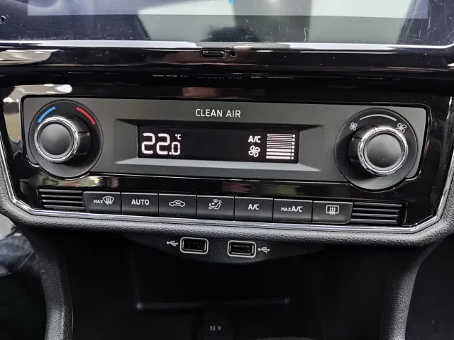 Škoda Rapid 2022 1.5L Automatic Comfort Edition — Фото автомобиля 13
