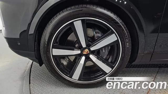 Porsche Cayenne PO536 — Фото автомобиля 5