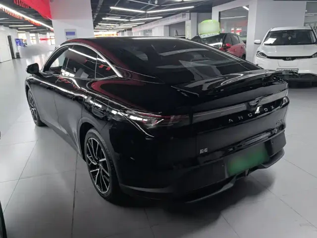 ARCFOX Arcfox Alpha S5 2024 560MAX 185kW — Фото автомобиля 4