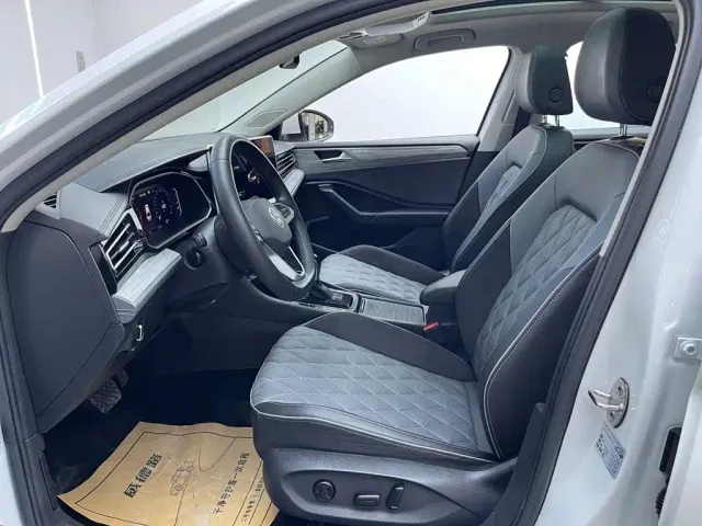 Volkswagen Sagitar — Фото автомобиля 10