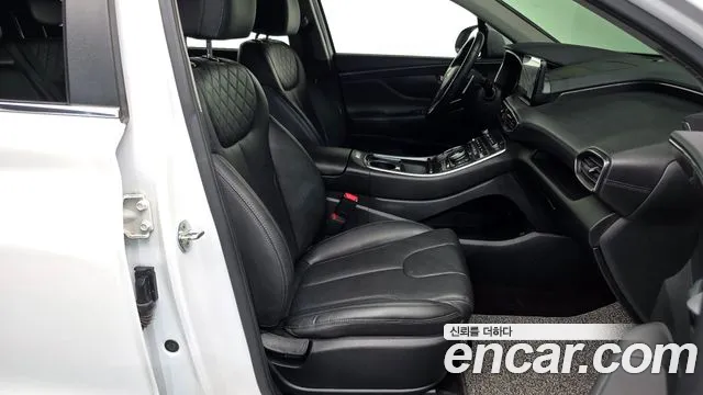 Hyundai Santafe Новый Santa Fe Дизель 2.2 4WD — Фото автомобиля 12