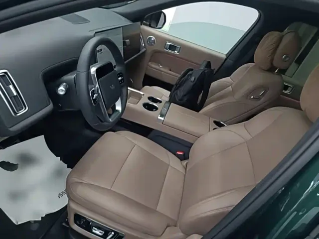 Li Auto L9 — Фото автомобиля 15