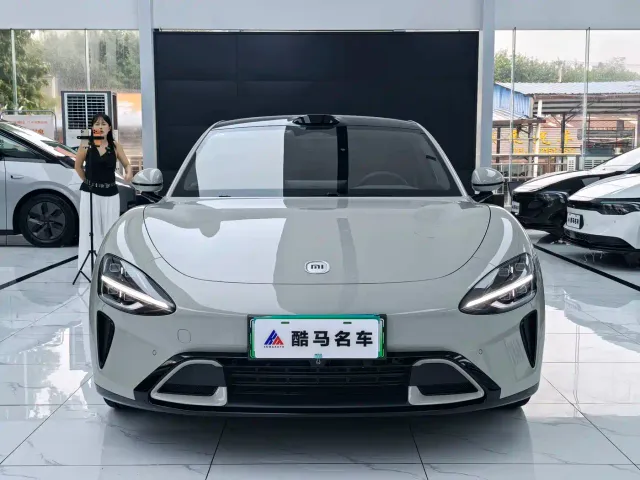 Xiaomi SU7 — Фото автомобиля 2