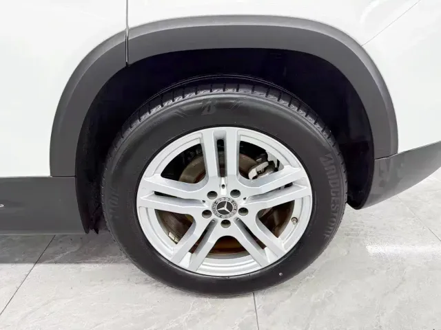 Mercedes-Benz GLB-Class — Фото автомобиля 21