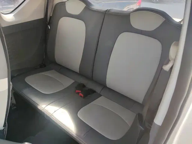 Wuling Hongguang Mini EV — Фото автомобиля 16