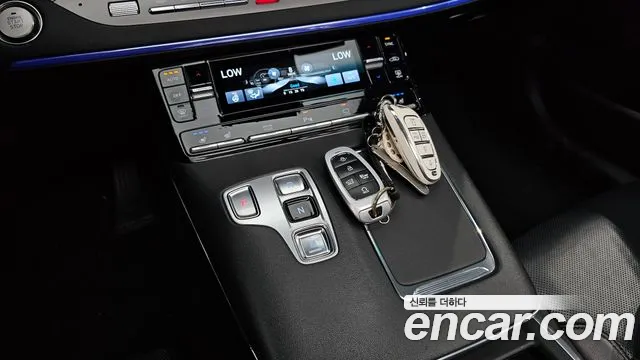 Hyundai Grandeur — Фото автомобиля 8