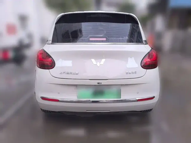 Wuling Bingo — Фото автомобиля 3