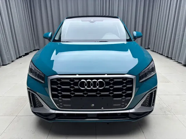 Audi Q2L — Фото автомобиля 3