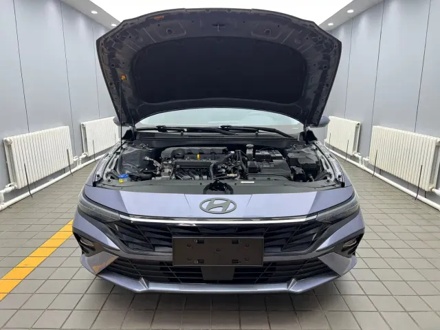 Hyundai Elantra — Фото автомобиля 17