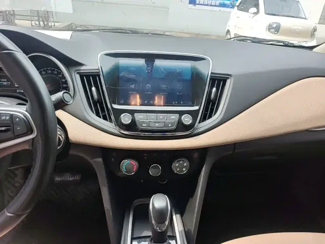 Chevrolet Monza — Фото автомобиля 12