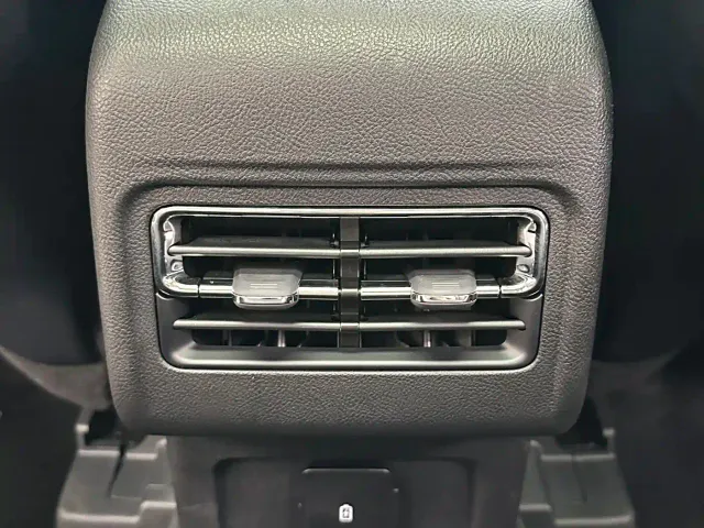 Lincoln Corsair — Фото автомобиля 23
