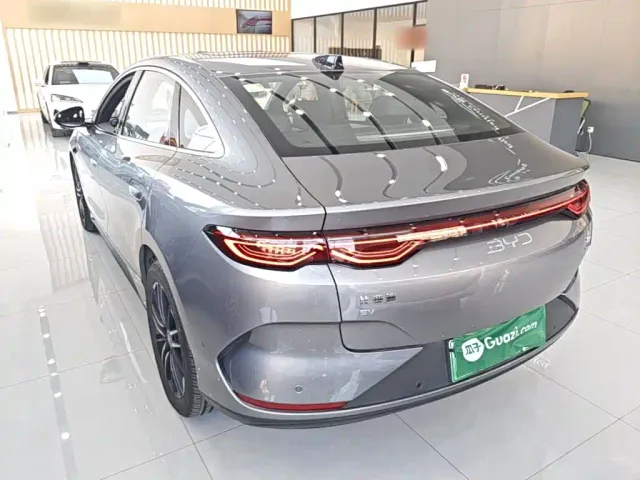 BYD Qin L — Фото автомобиля 4