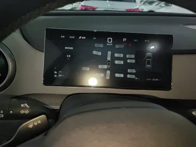 BYD Seal 05 DM-i — Фото автомобиля 11
