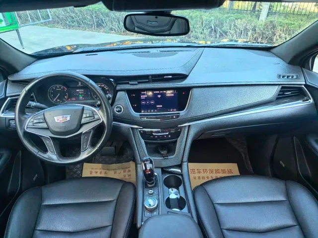 Cadillac XT5 — Фото автомобиля 18