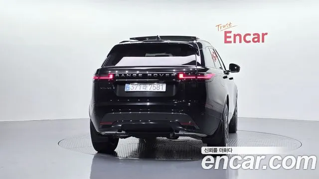 Land Rover Range Rover Velar — Фото автомобиля 4