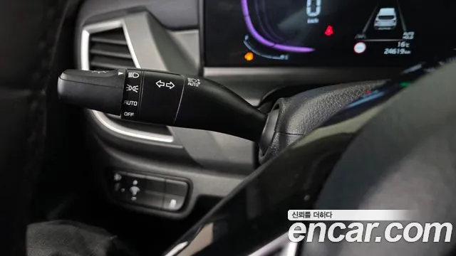 Kia Seltos — Фото автомобиля 28
