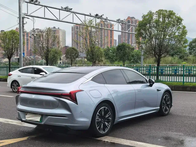 Nezha Auto Nezha S 2022 Model Pure Electric 715km RWD Grand Edition — Фото автомобиля 5